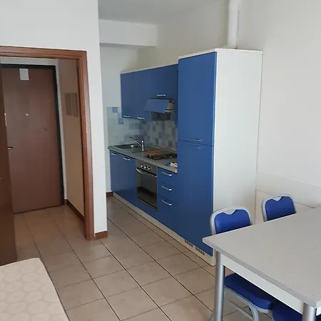 Apart-hotel Adriana