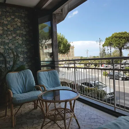 Apart-hotel Adriana *