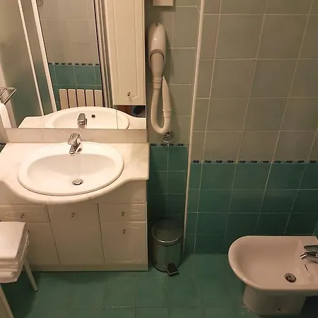 Adriana 아파트호텔