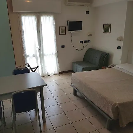 Adriana Ξενοδοχείο με διαμερίσματα Cesenatico