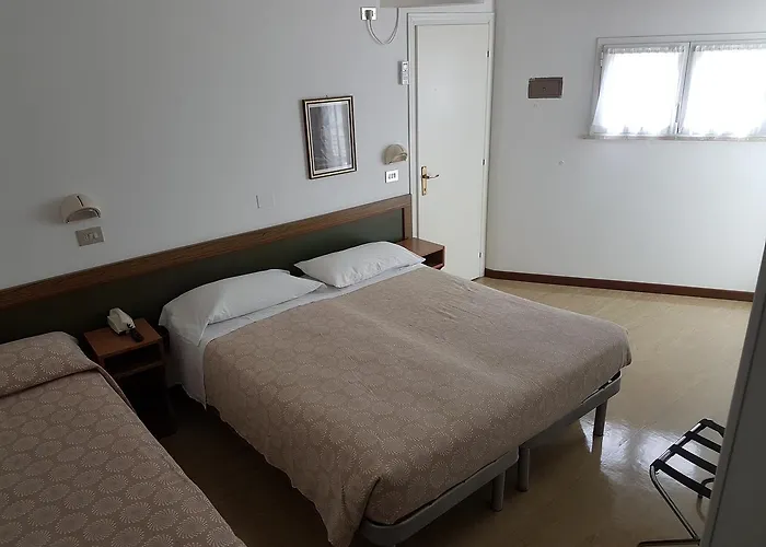 Adriana Aparthotel 4*